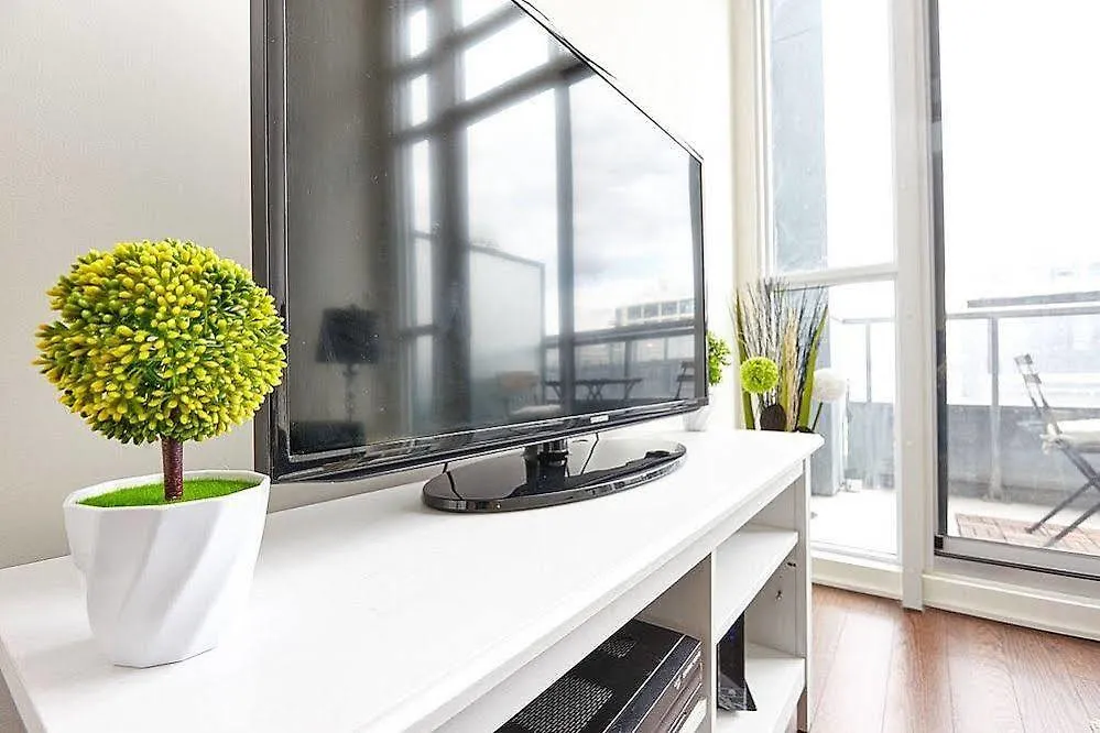 Lavish Suites - Two Story Loft - Downtown Toronto Apartment