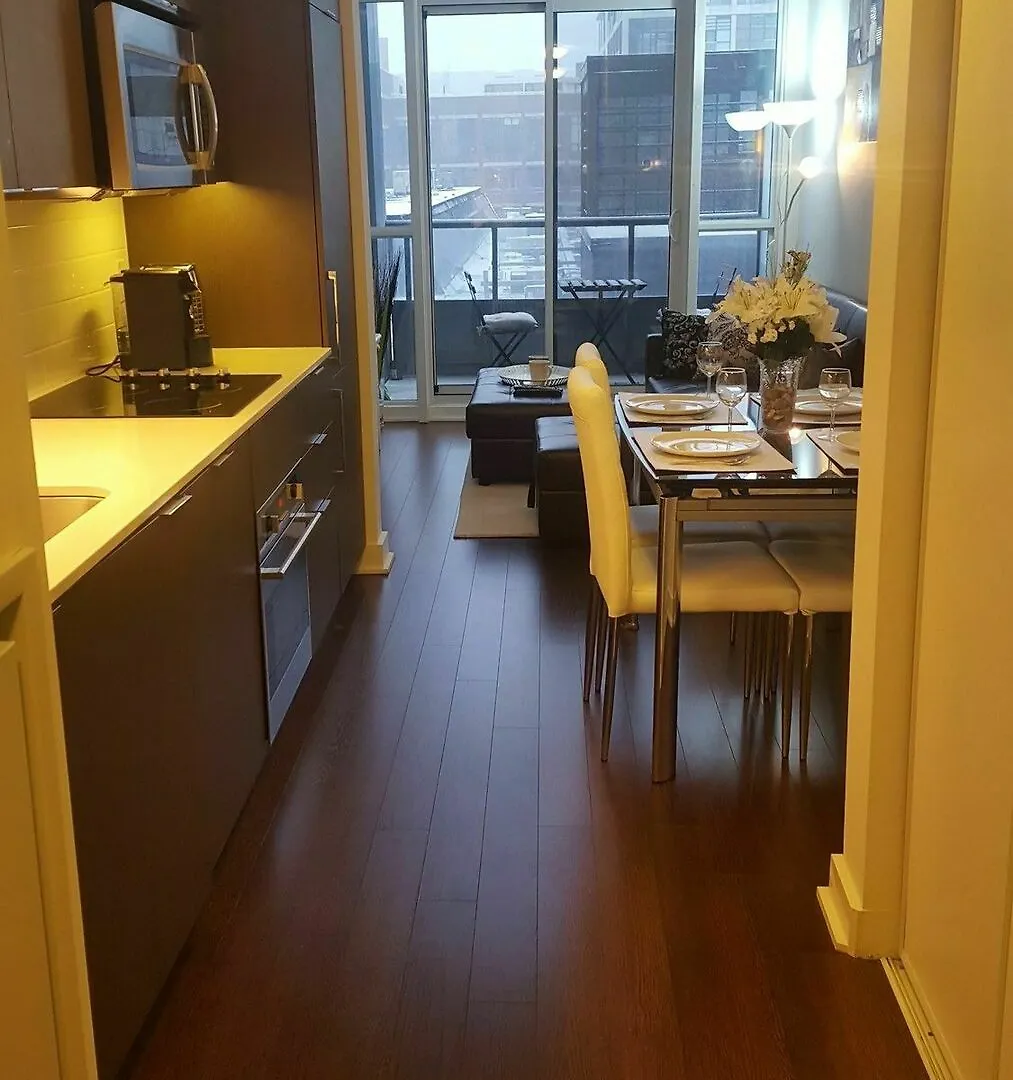 Apartment Lavish Suites - Two Story Loft - Downtown Toronto